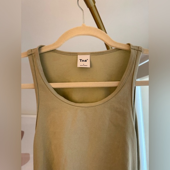 Aritzia Malibu Dress - Picture 5 of 5